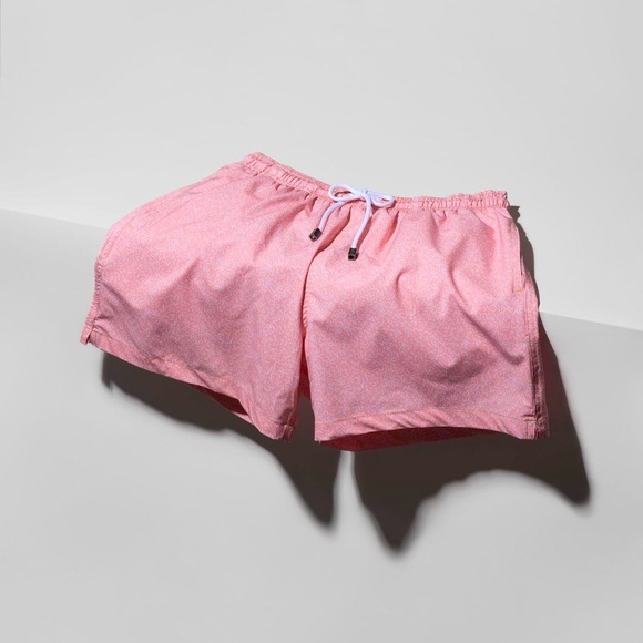 Mani Rosa - Picture 2 of 2